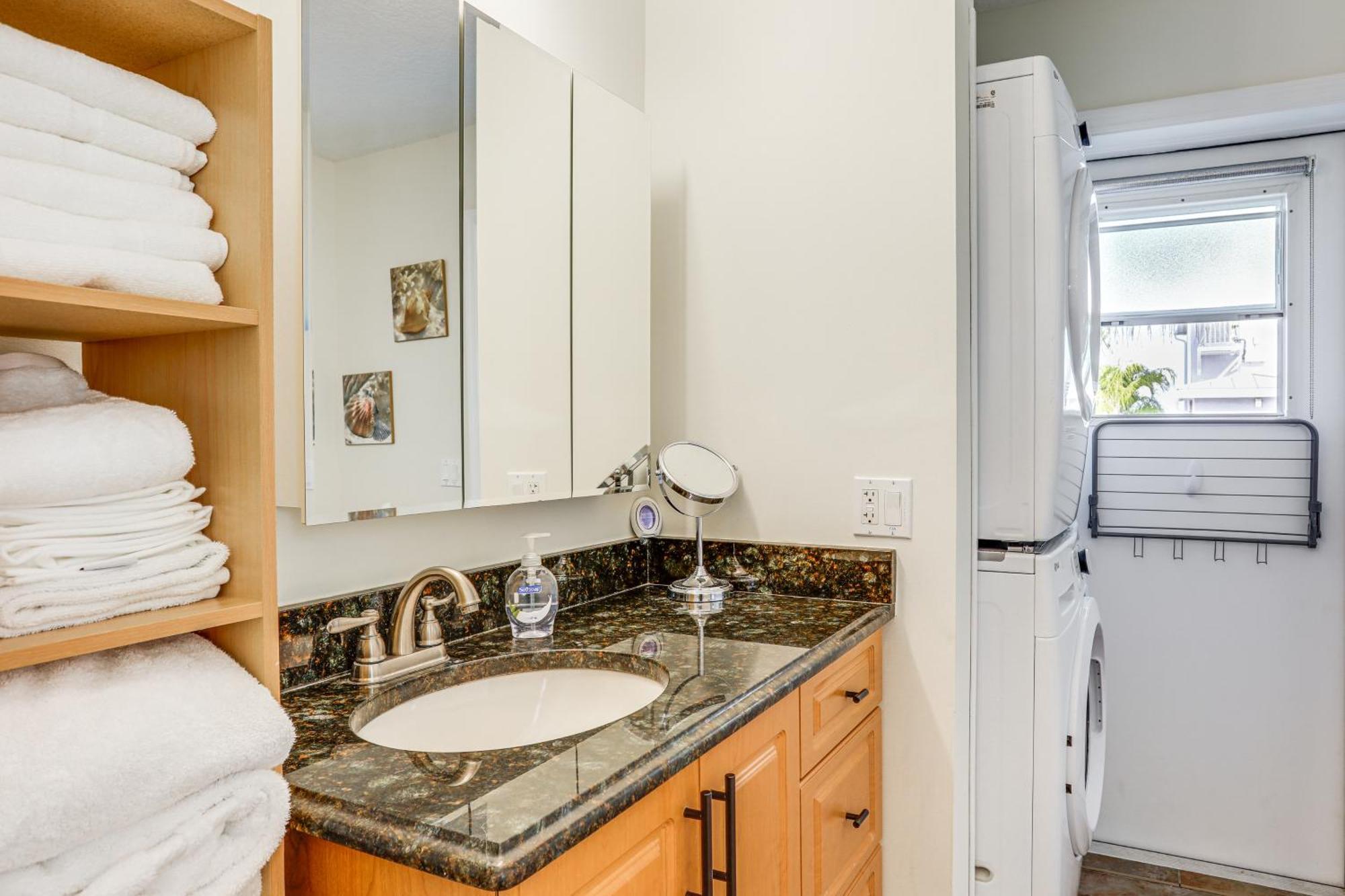 South Hutchinson Island Cottage With Beach Access! Jensen Beach Kültér fotó